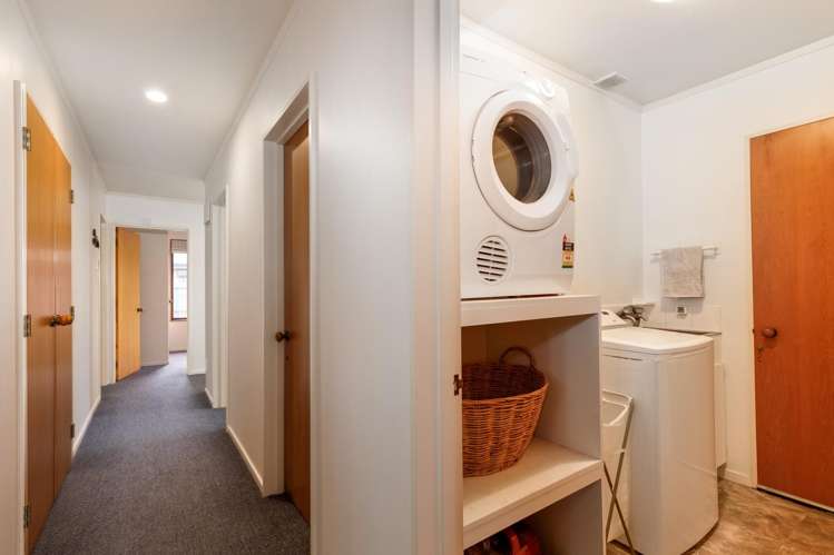 3 Robalan Place Redwoodtown_22