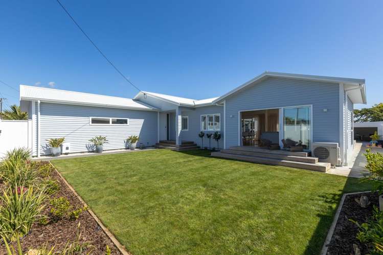 12 Kowhai Street Strandon_23