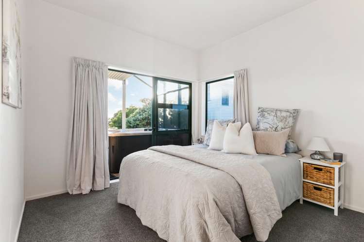 26 Monyash Road Manly_19