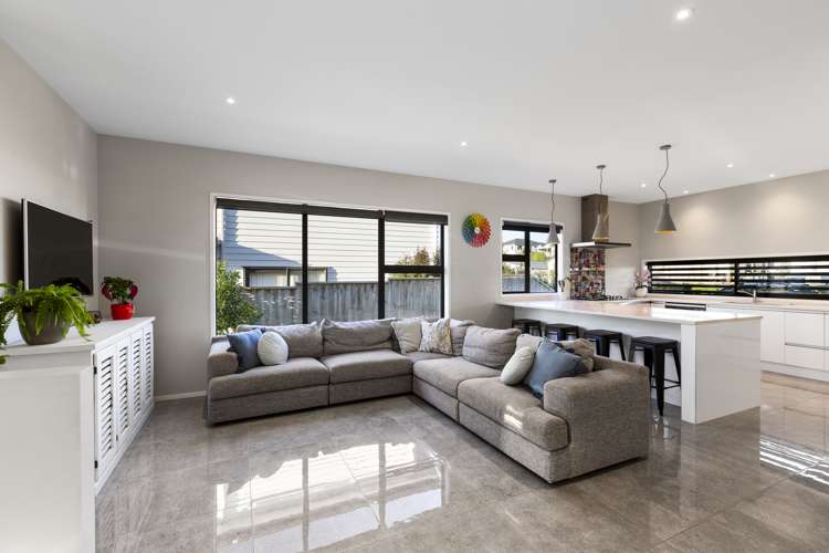 86 Madison Terrace Silverdale_8