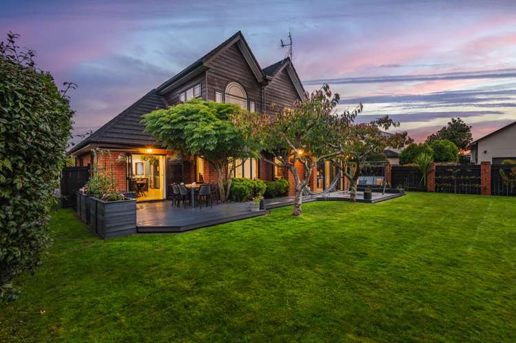 23 Balmoral Drive Terrace End_23