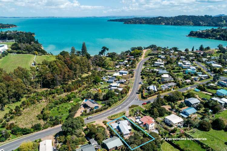 27 Alison Road Surfdale_12