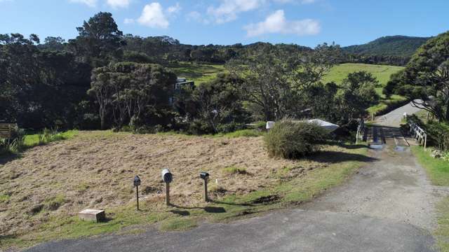 19 Garden Road Great Barrier Island_1