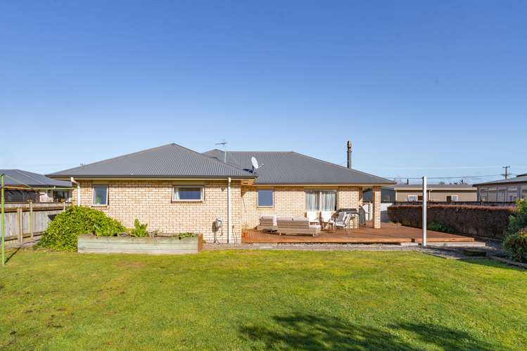 24 Charles Street Carterton_19