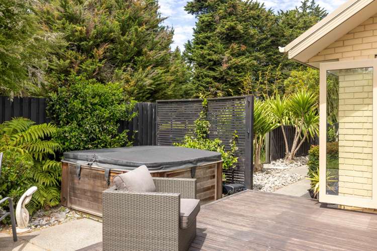 16 Len Hale Place Parklands_19