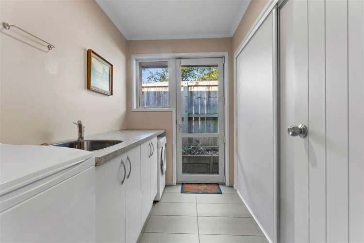 6 Harriet Court Richmond_22