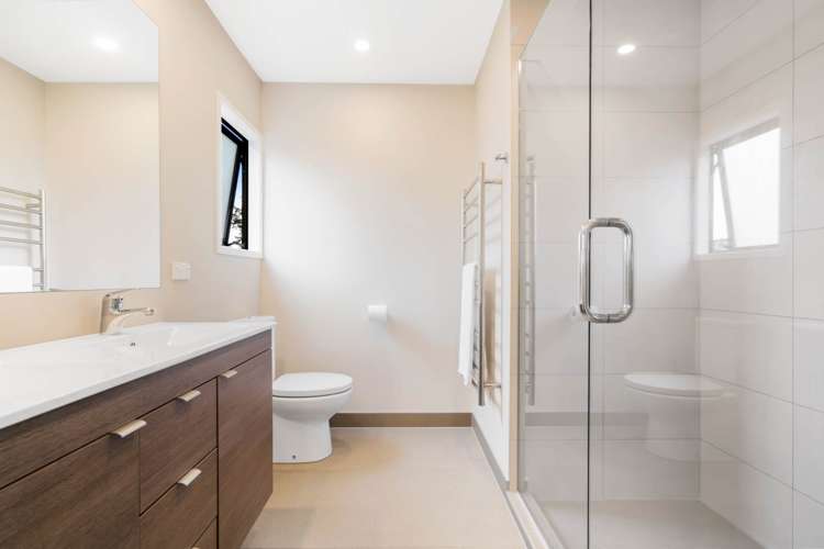 15 Nyssa Place Totara Heights_12