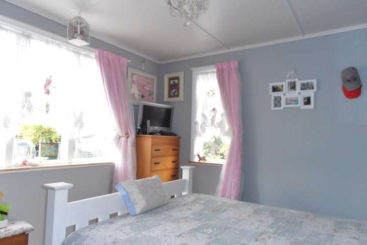 17 Tweedy Street Marchwiel_8