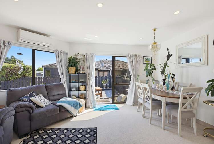 4C Richard Street Titahi Bay_6