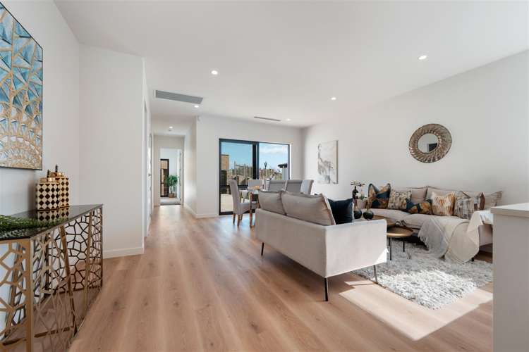 46 Whakairo Crescent Gulf Harbour_10