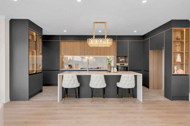 64 Koromeke Street Flat Bush_11