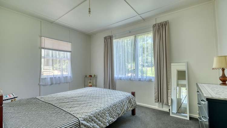 605 Takahue Road Takahue_19