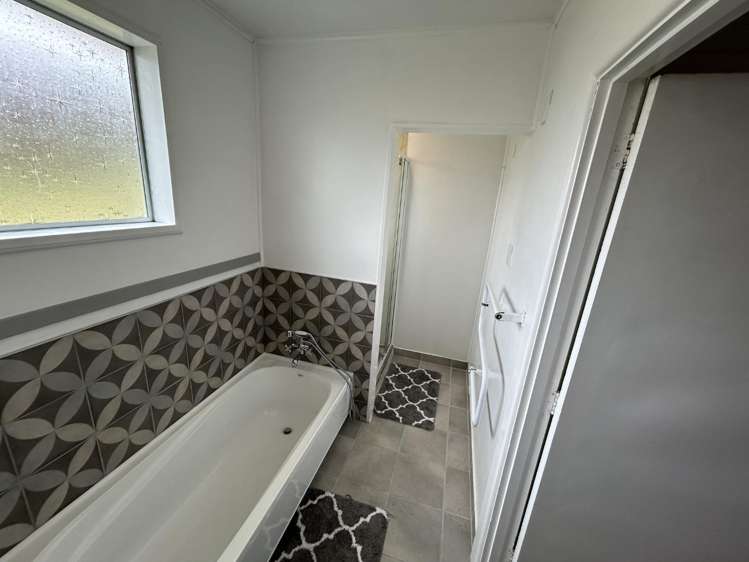 74 Main Road Hari Hari 1850_12