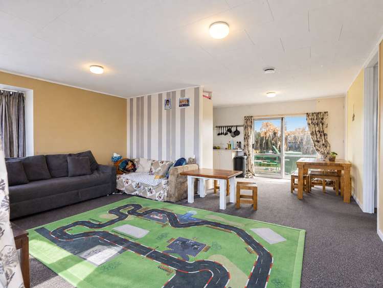 11 Crystal Place Pukehangi_3