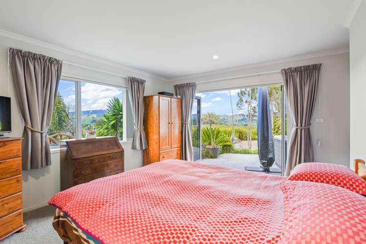696A Poutakataka Road_5