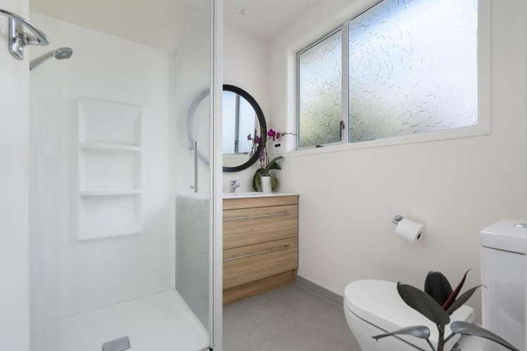 1/11 Radnor Street St Albans_11