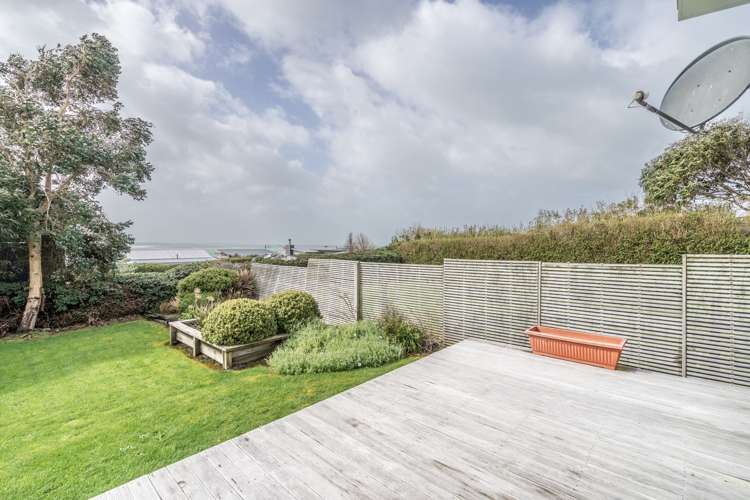 83 Walker Street Riverton_17