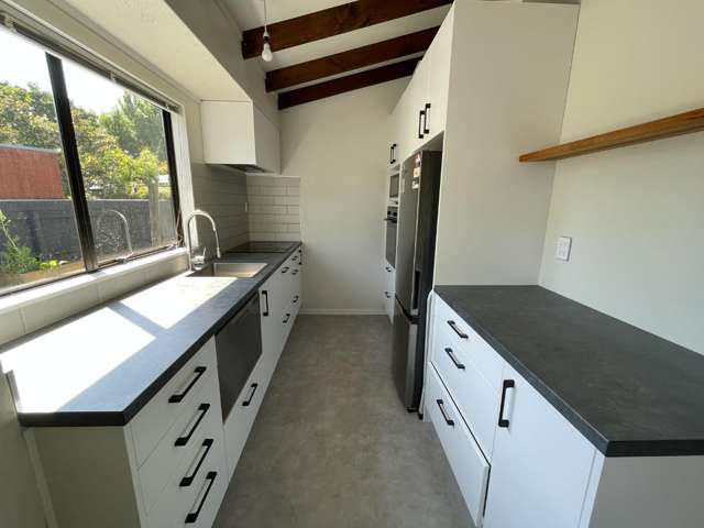 1/1216 Howard Street 10493_4