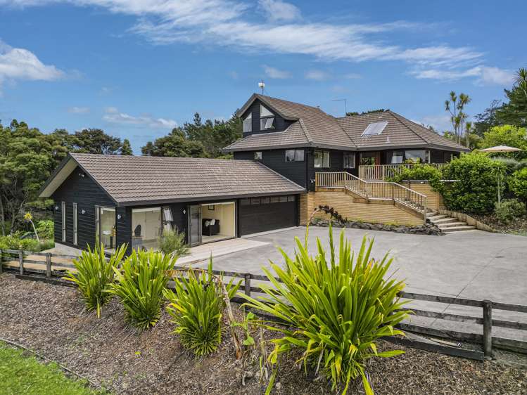 1439 Old North Road Helensville_5