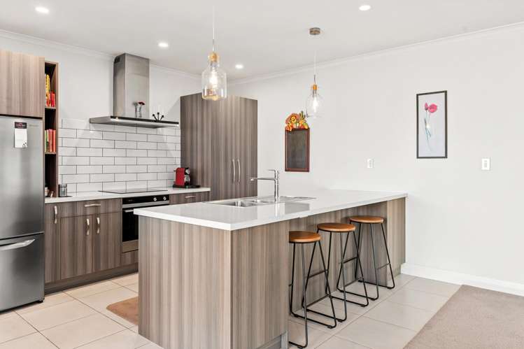 5 Missy Crescent Mount Pisa_5