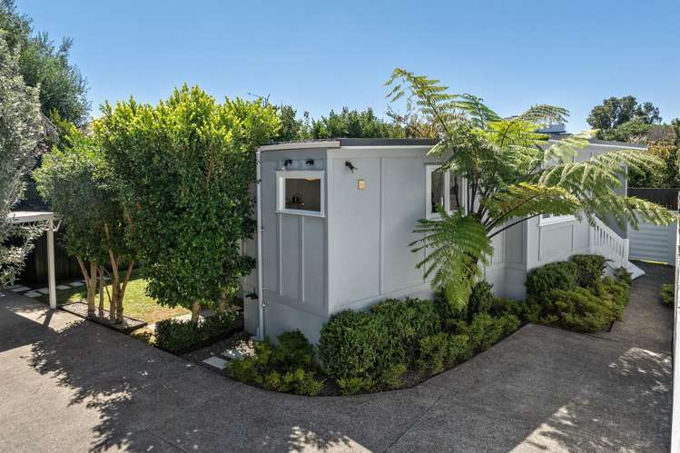 4A Tiroroa Avenue Te Atatu South_28
