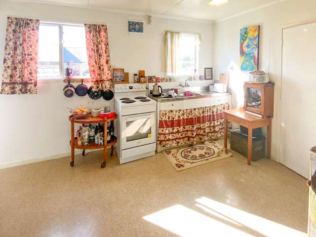 6 Maryburn Road Twizel_3