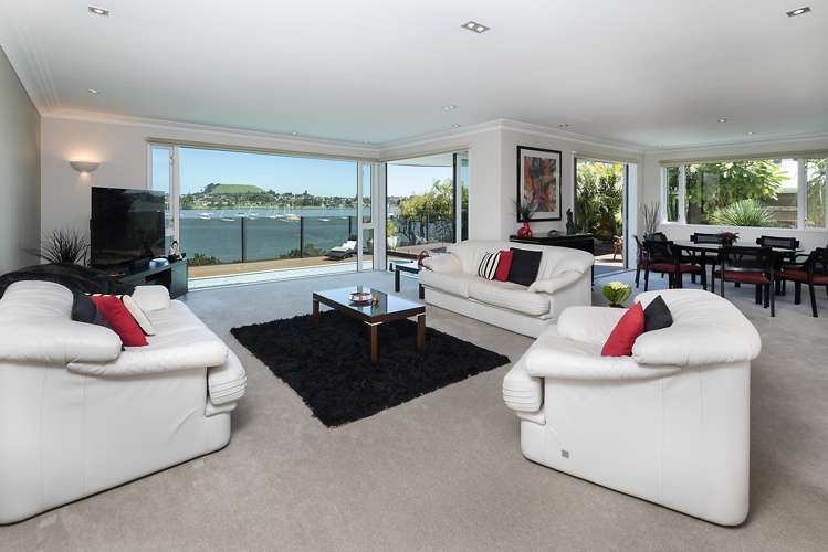 77 Fisher Parade Sunnyhills_5