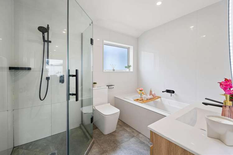 25b Tudor Road Henderson_25