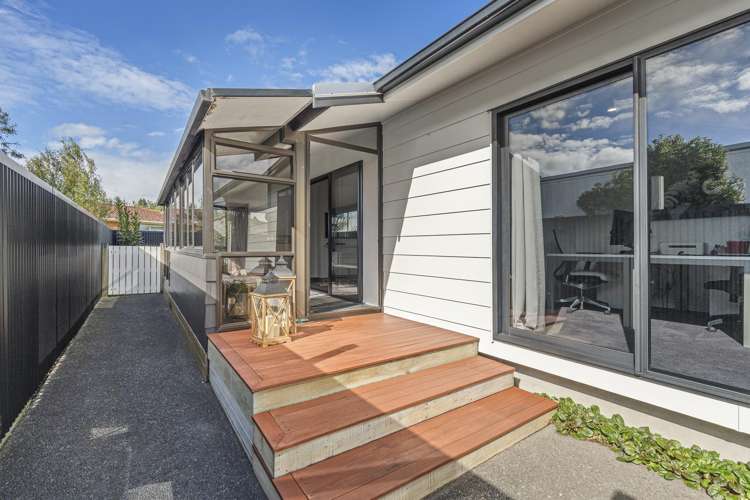 45 Tukapa Street Westown_6