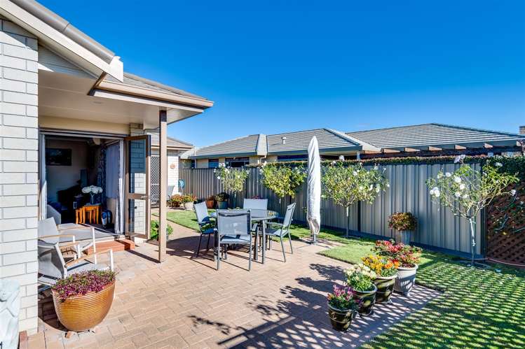 4 Blythfield Place Taradale_2