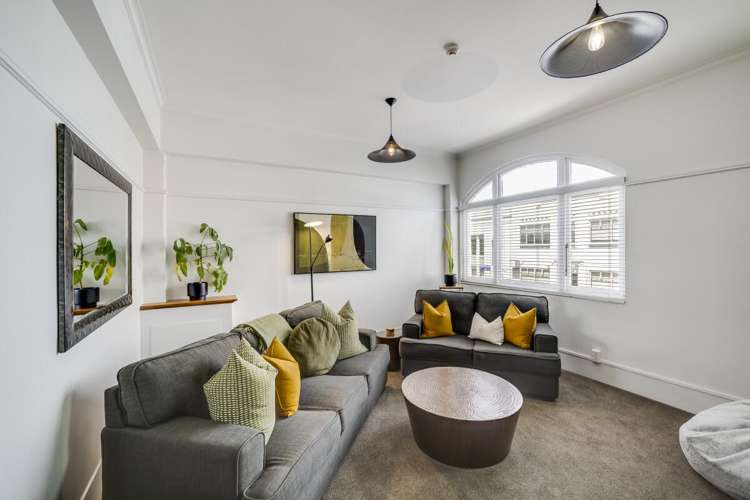 124 Queen Street East Hastings Central_6