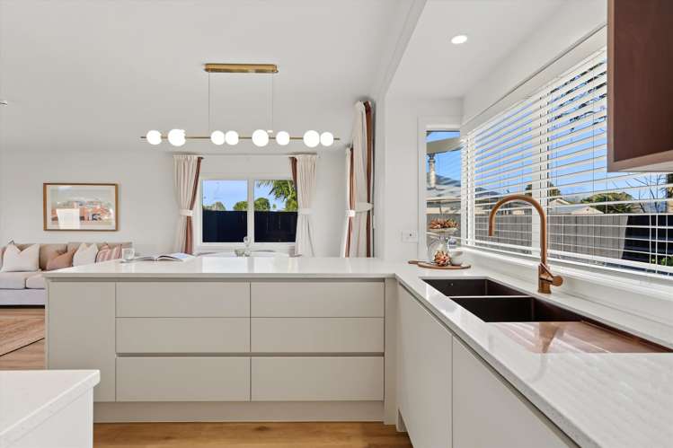 60 Gloucester Road Mt Maunganui_13