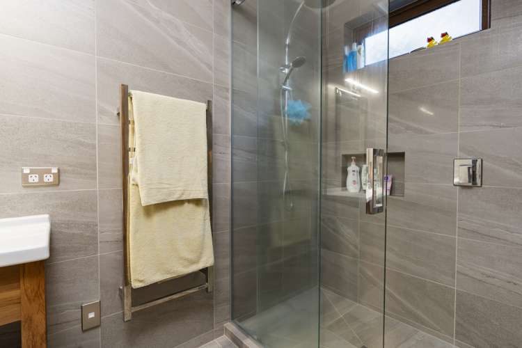 25 Kaka Road Saint Leonards_19