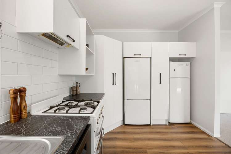 89 Clyde Street Hamilton East_5