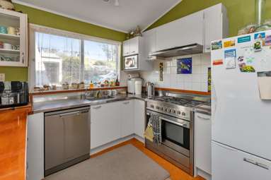 240 Otakairangi Road_4