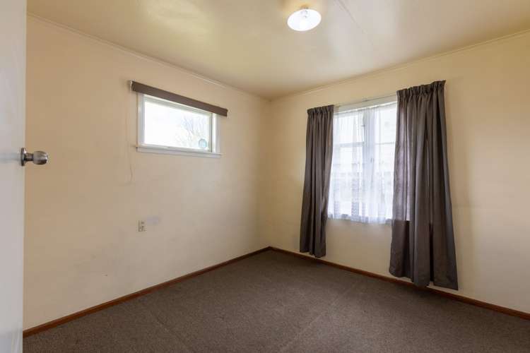 18 Dublin Street Dannevirke_13