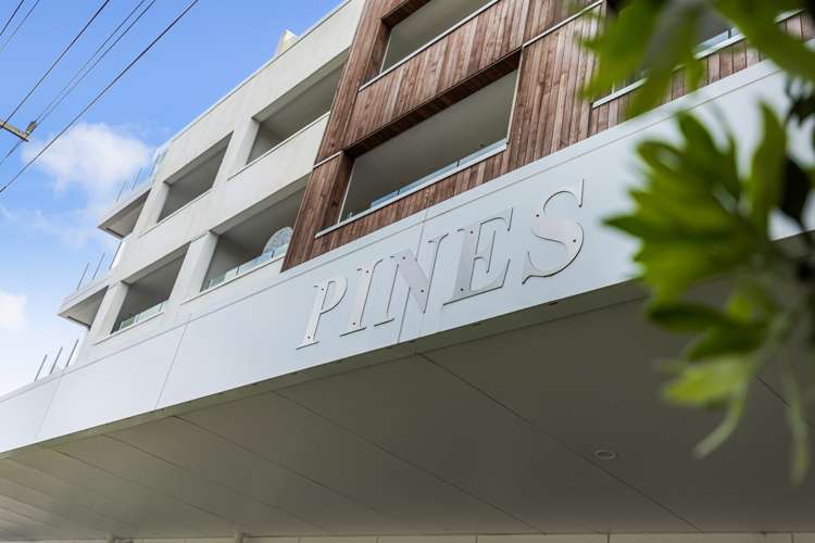 104/25 Bute Road Browns Bay_17