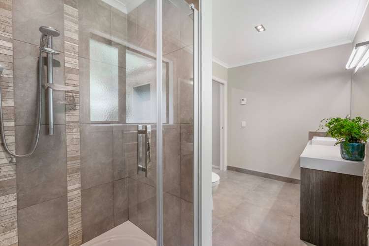 174 Mapara Road Acacia Bay_16