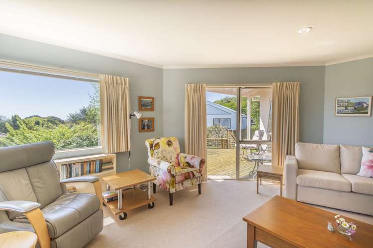 7 Amokura Street Waikanae_14