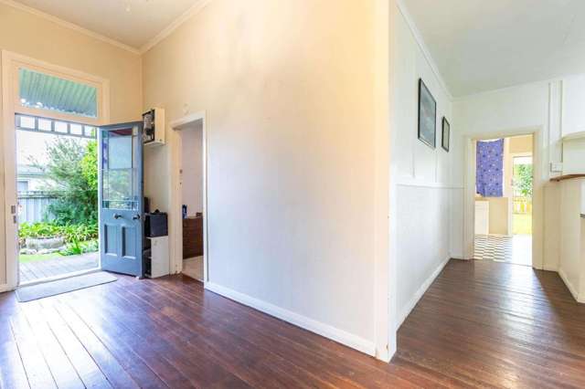 6 Carlson Street 1192_3