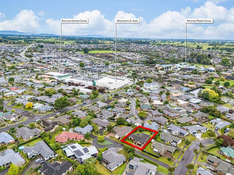 4 Iain Court Rototuna_30