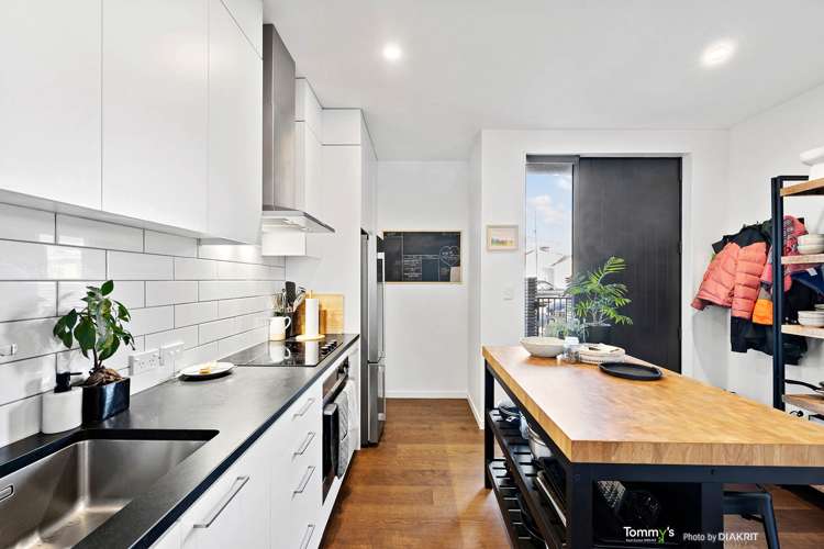 3/20 Trent Street Island Bay_6