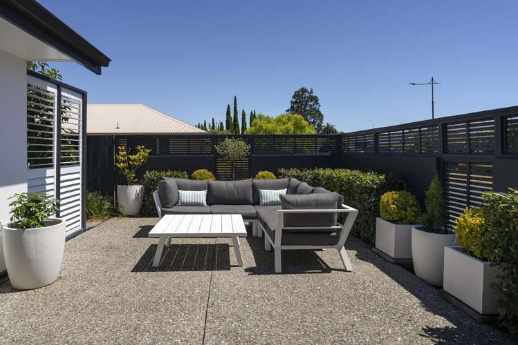 36 Cambelldon Crescent Stoke_2