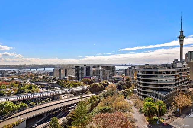 Bank Friendly 2 Bed with Spectacular Views