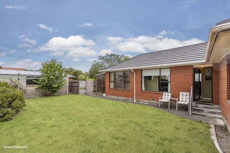 1B Sylvia Street Parklands_12