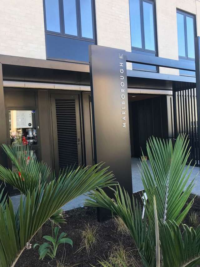 301/2 Launch Road Hobsonville_4