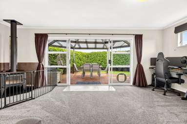 64 Pohutukawa Drive_1