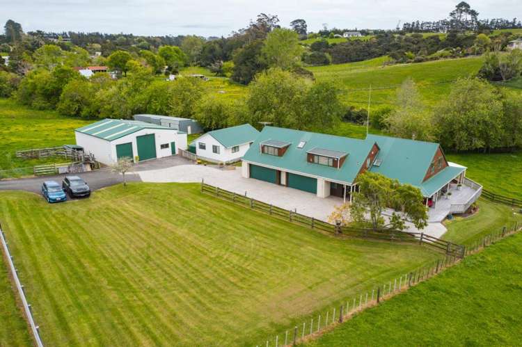 136 Muriwai Road_0