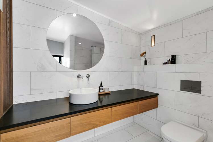 19 Wright Road Point Chevalier_11