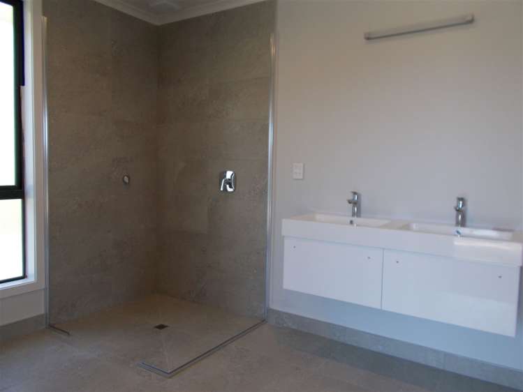 7 Woolshed Drive Stoke_20